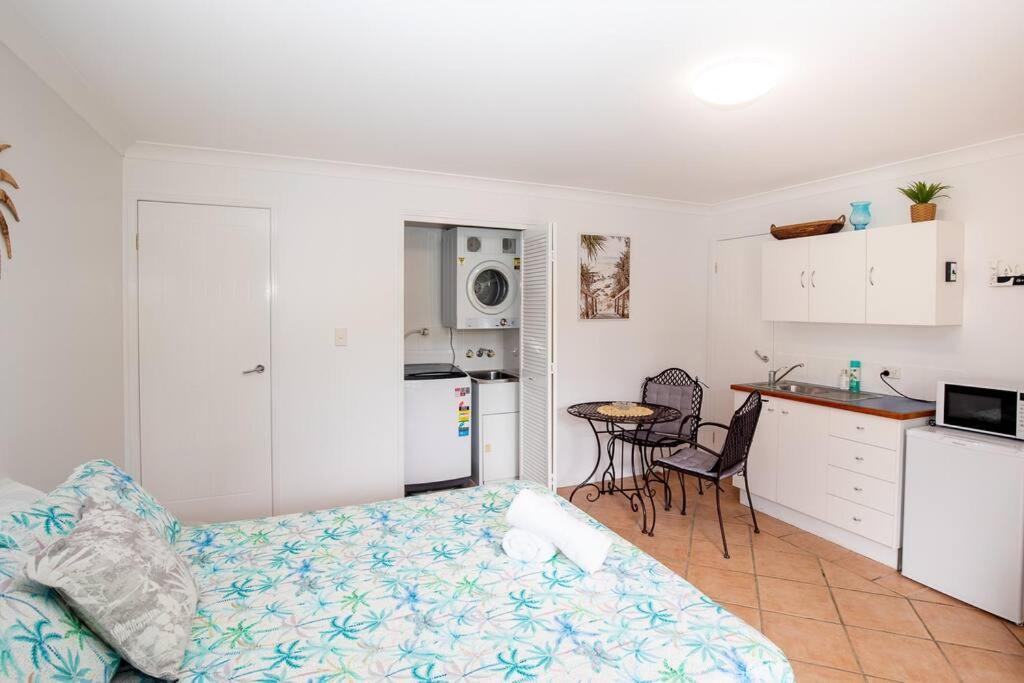 Gorgeous Studio + 100M To Beach + Pool Point Lookout Eksteriør bilde